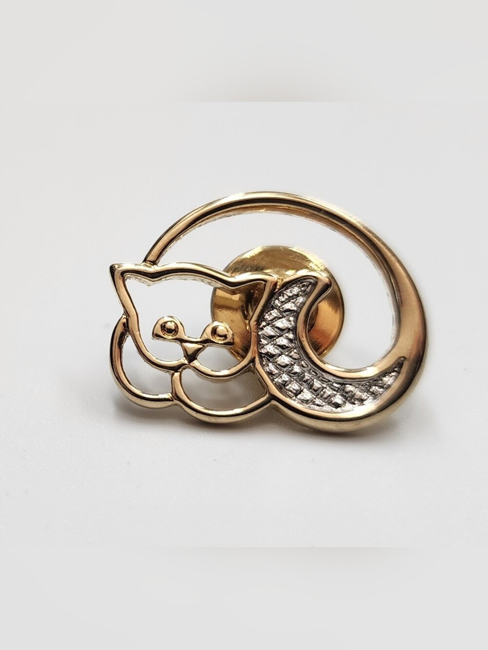 Vintage Avon Cat Pin Gold and Silver 1"